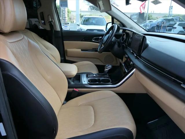 2024 Kia Carnival MPV EX