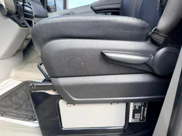 2017 Mercedes-Benz Sprinter 2500 Standard Roof V6