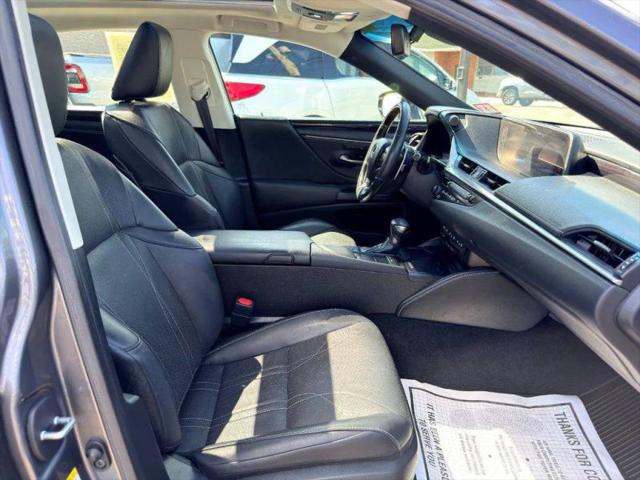 2019 Lexus ES 350 Luxury