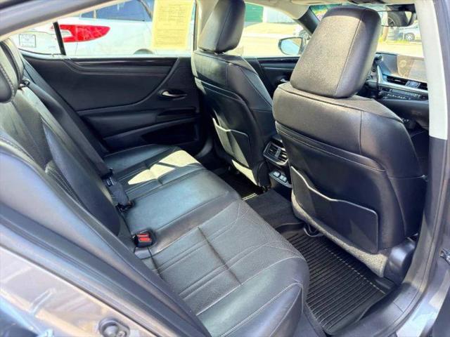 2019 Lexus ES 350 Luxury