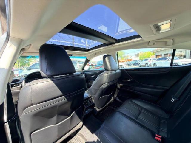 2019 Lexus ES 350 Luxury