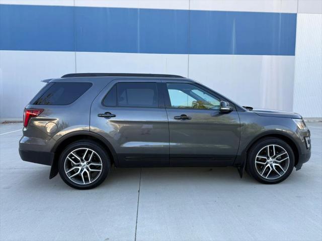 2017 Ford Explorer Sport