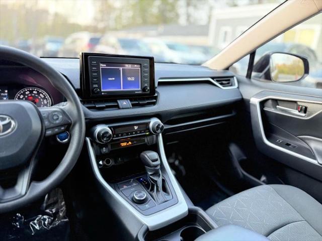2021 Toyota RAV4 Hybrid XLE