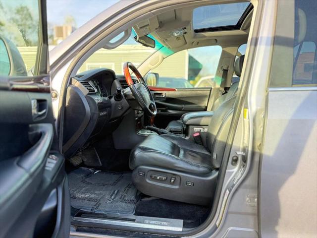 2011 Lexus LX 570 570