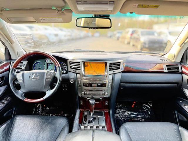 2011 Lexus LX 570 570
