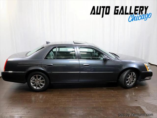 2011 Cadillac DTS Luxury Collection