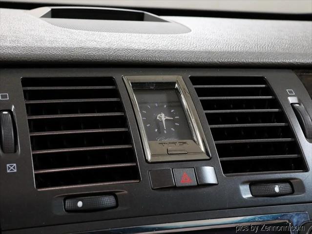 2011 Cadillac DTS Luxury Collection