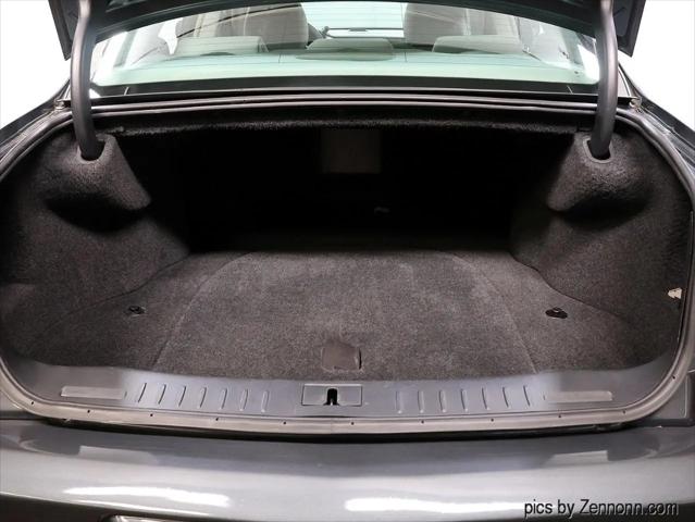 2011 Cadillac DTS Luxury Collection