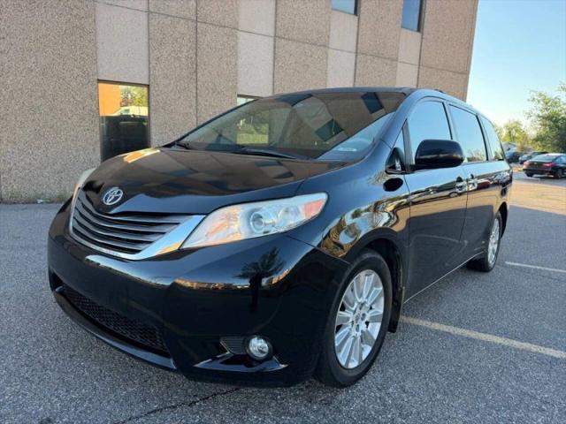 2013 Toyota Sienna XLE 7 Passenger
