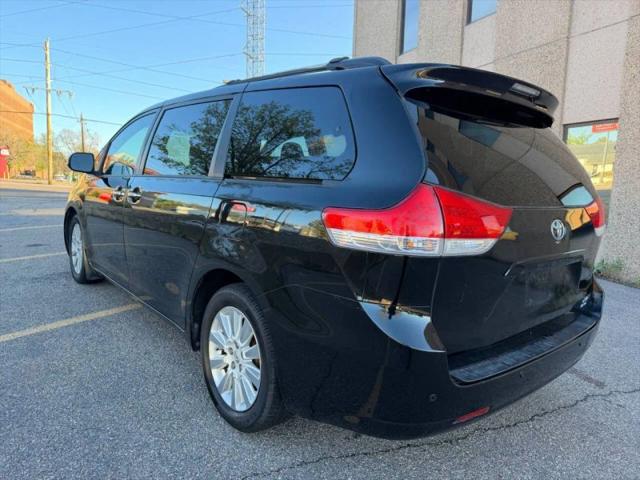 2013 Toyota Sienna XLE 7 Passenger