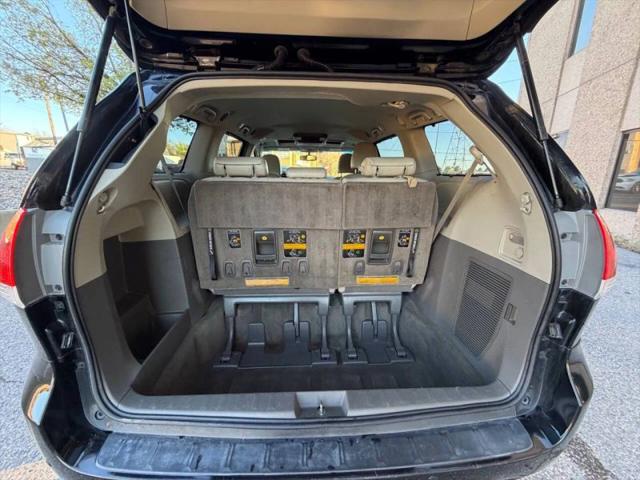 2013 Toyota Sienna XLE 7 Passenger
