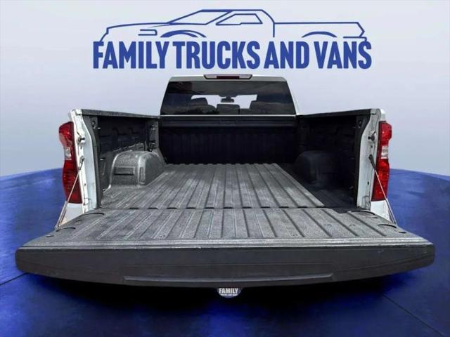 2022 Chevrolet Silverado 1500 4WD Crew Cab Standard Bed WT