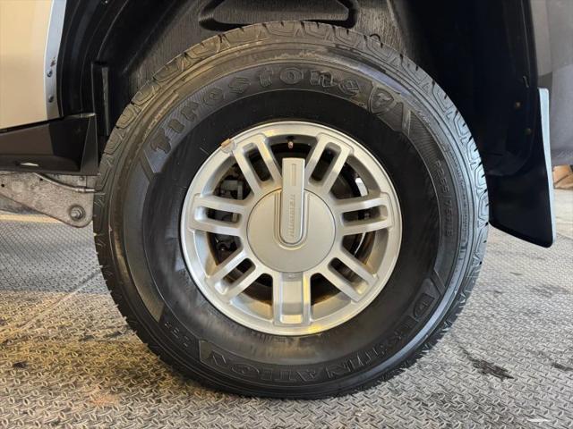2008 HUMMER H3 Base