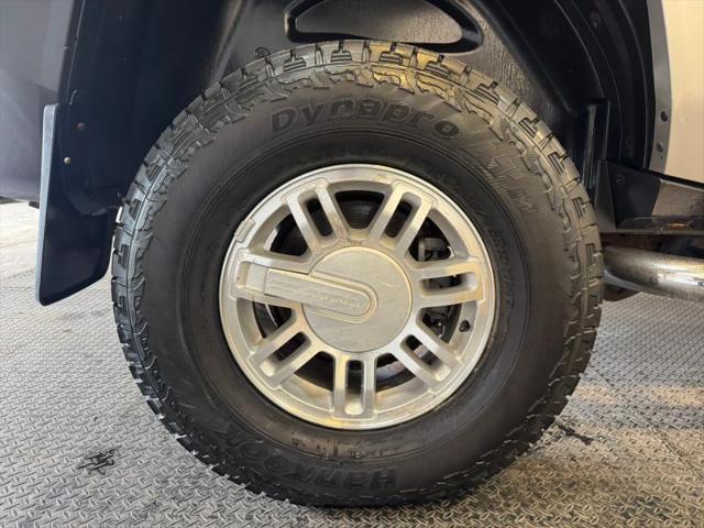 2008 HUMMER H3 Base