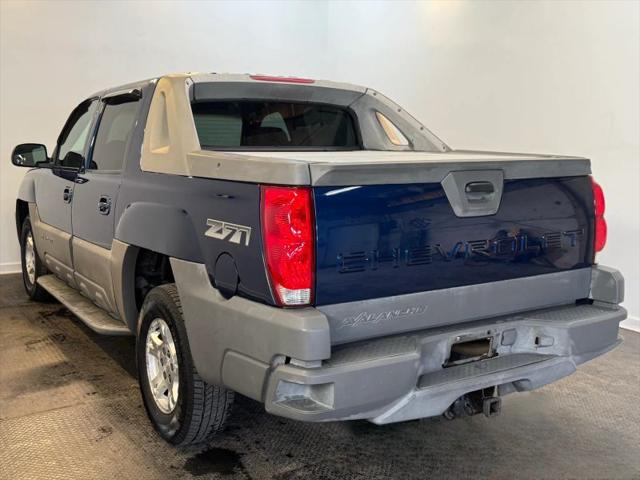 2002 Chevrolet Avalanche Base