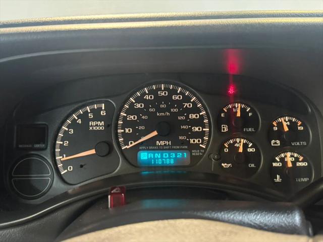 2002 Chevrolet Avalanche Base
