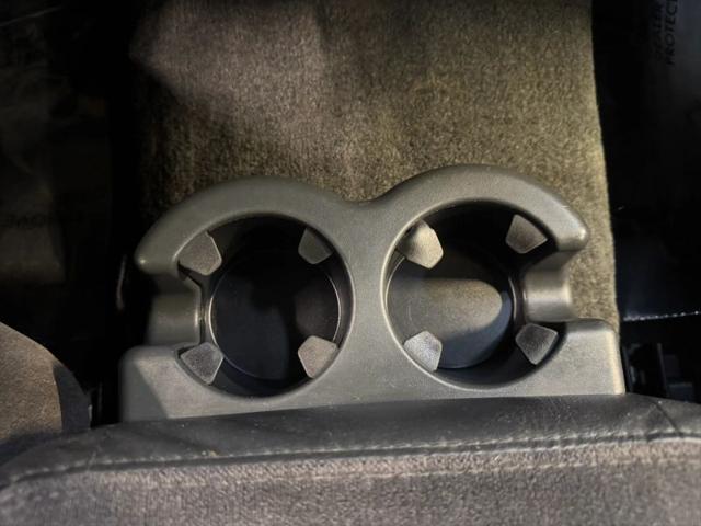 2002 Chevrolet Avalanche Base