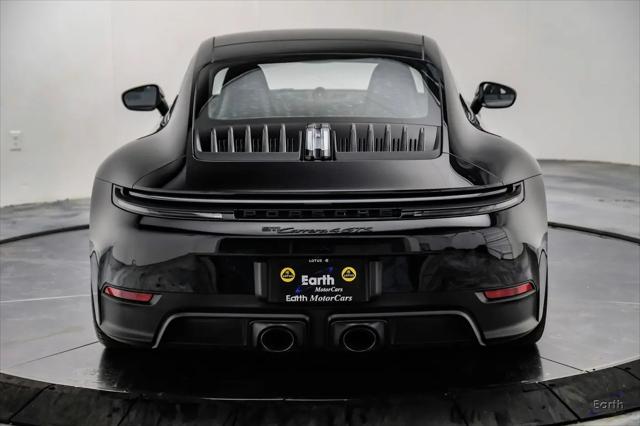 2026 Porsche 911 Carrera 4 GTS