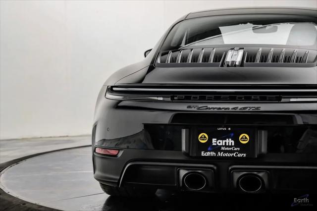 2026 Porsche 911 Carrera 4 GTS