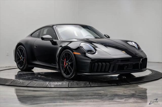 2026 Porsche 911 Carrera 4 GTS