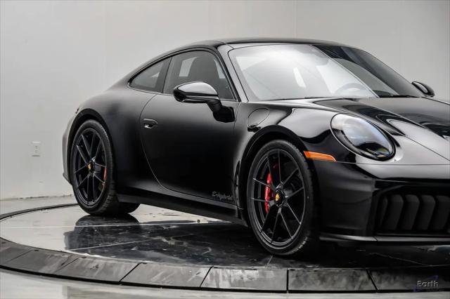 2026 Porsche 911 Carrera 4 GTS