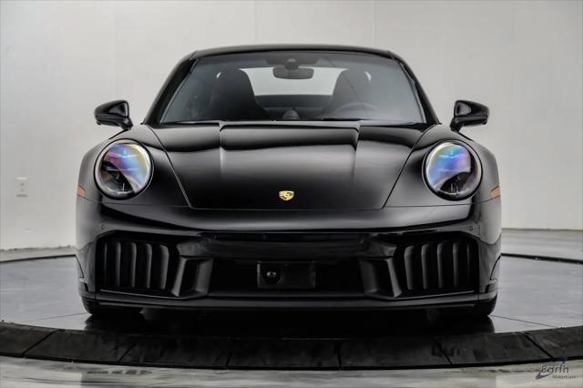 2026 Porsche 911 Carrera 4 GTS