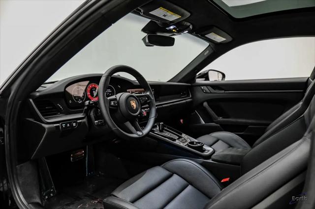 2026 Porsche 911 Carrera 4 GTS