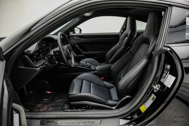 2026 Porsche 911 Carrera 4 GTS