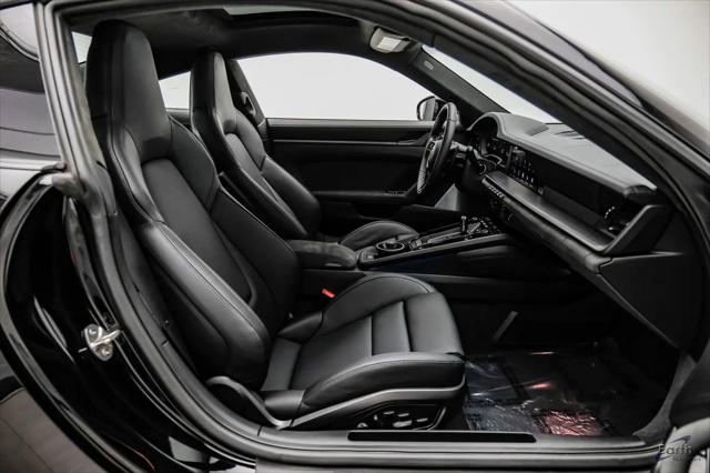 2026 Porsche 911 Carrera 4 GTS