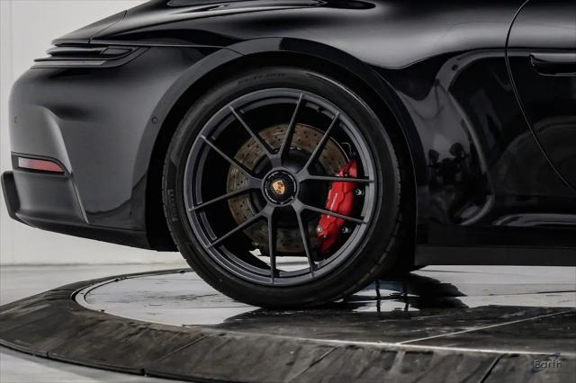2026 Porsche 911 Carrera 4 GTS