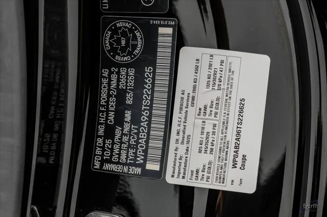 2026 Porsche 911 Carrera 4 GTS