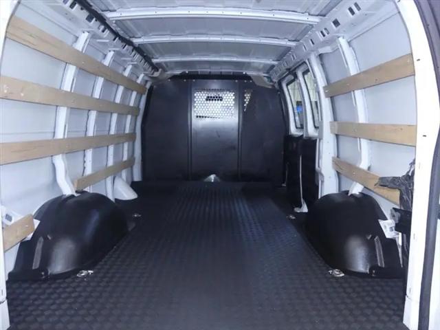 2024 Chevrolet Express Cargo Van RWD 2500 Regular Wheelbase WT