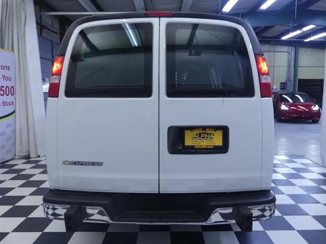 2024 Chevrolet Express Cargo Van RWD 2500 Regular Wheelbase WT