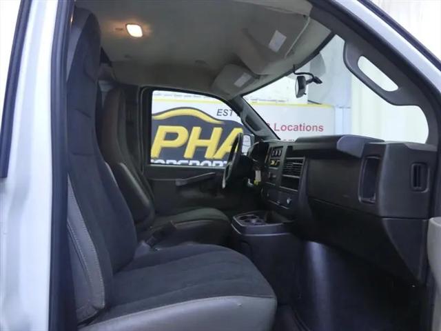 2024 Chevrolet Express Cargo Van RWD 2500 Regular Wheelbase WT