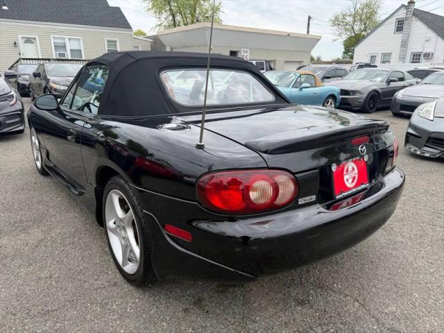 2003 Mazda MX-5 LS