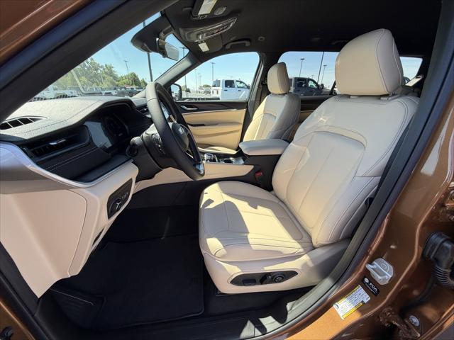 2026 Jeep Grand Wagoneer Limited Reserve 4x4