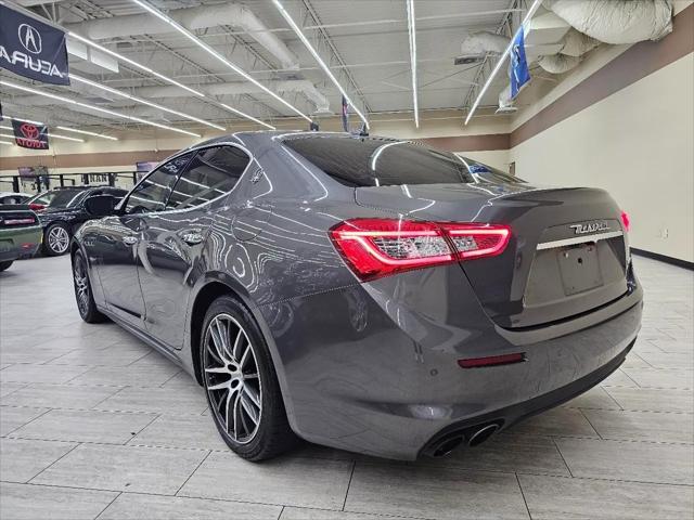 2018 Maserati Ghibli Standard