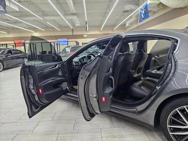 2018 Maserati Ghibli Standard