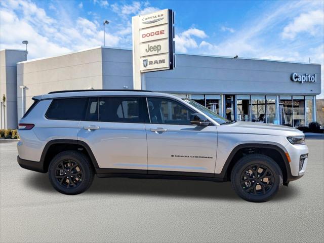 2026 Jeep Grand Cherokee L Altitude 4x4