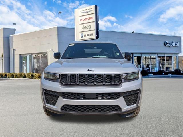 2026 Jeep Grand Cherokee L Altitude 4x4