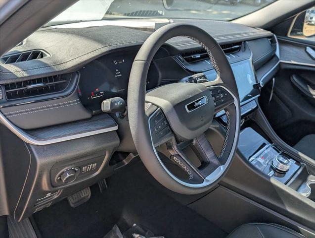 2026 Jeep Grand Cherokee L Altitude 4x4