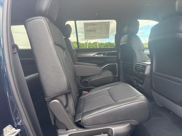 2026 Jeep Grand Wagoneer Limited Altitude 4x4