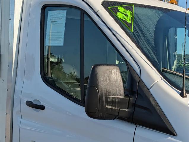 2022 Ford Transit Cutaway T-350