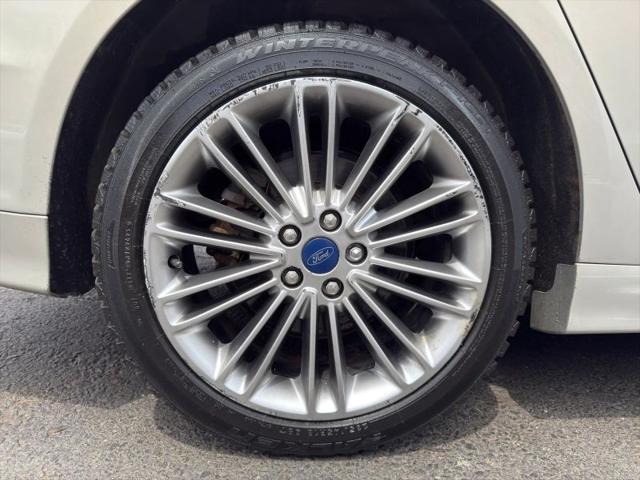 2015 Ford Fusion SE