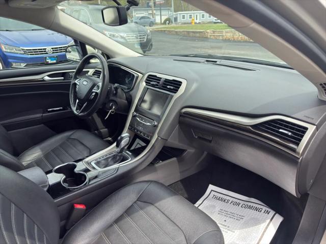 2015 Ford Fusion SE