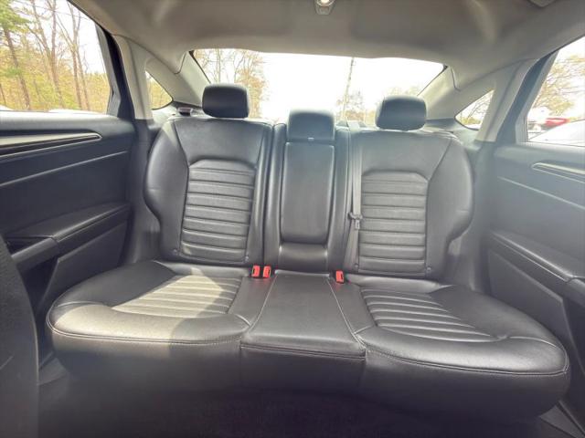 2015 Ford Fusion SE