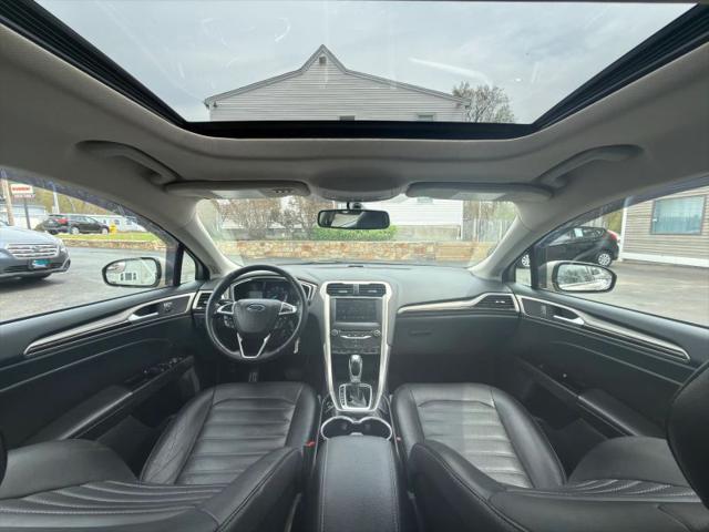 2015 Ford Fusion SE