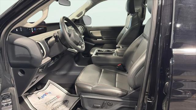 2025 Ford Expedition Active MAX