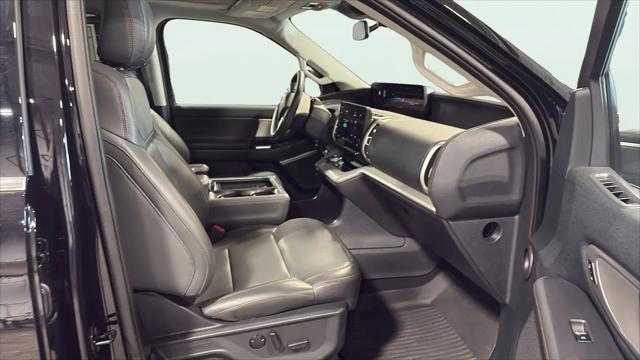 2025 Ford Expedition Active MAX