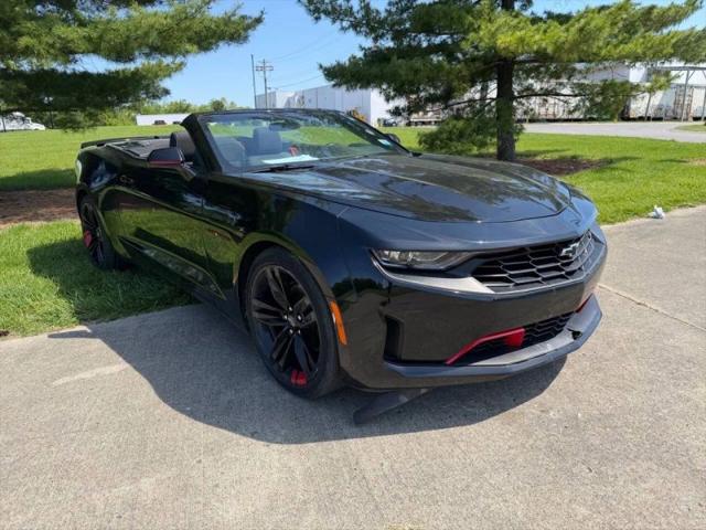 2022 Chevrolet Camaro RWD Convertible 1LT